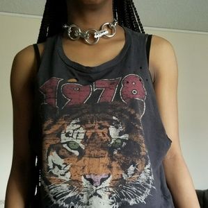 Vintage graphic muscle tee